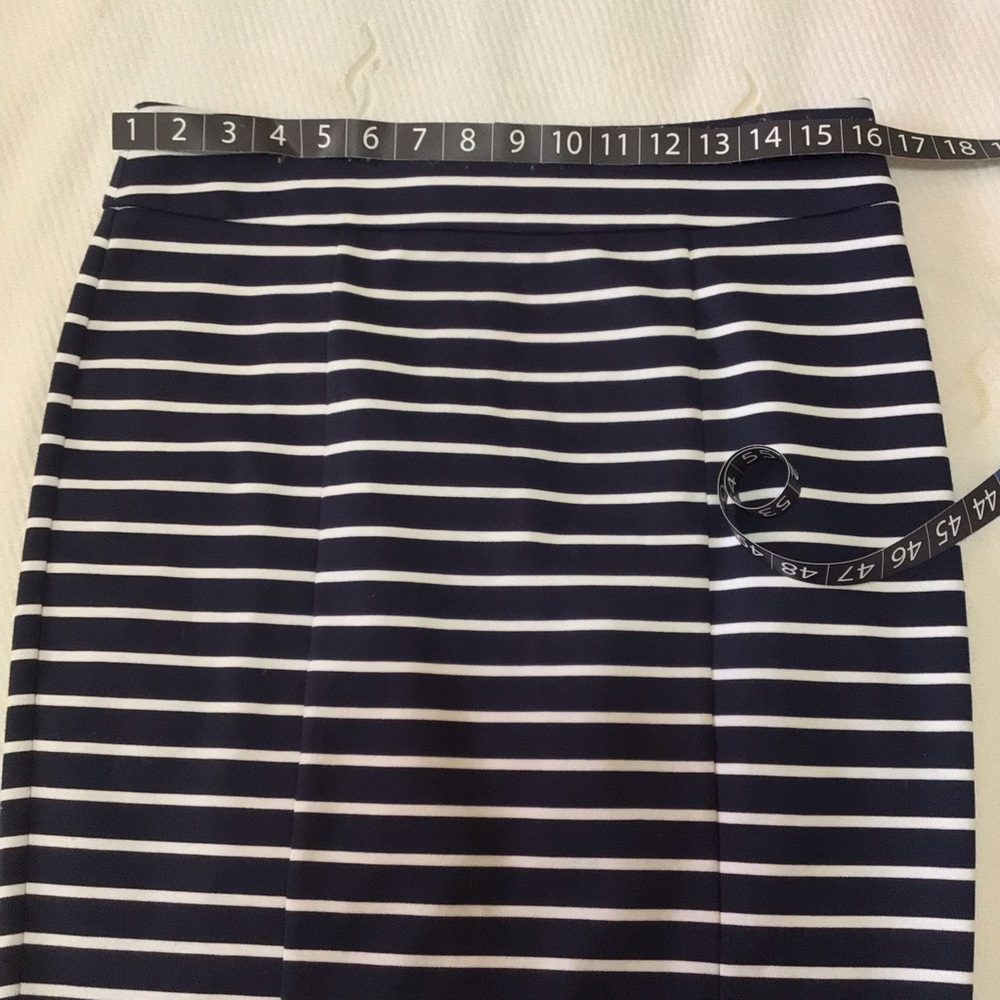 Michael Kors Womens Black&White Stripe Pencil Skirt Sz 8P Luxe Timeless Corpcore - Picture 5 of 11